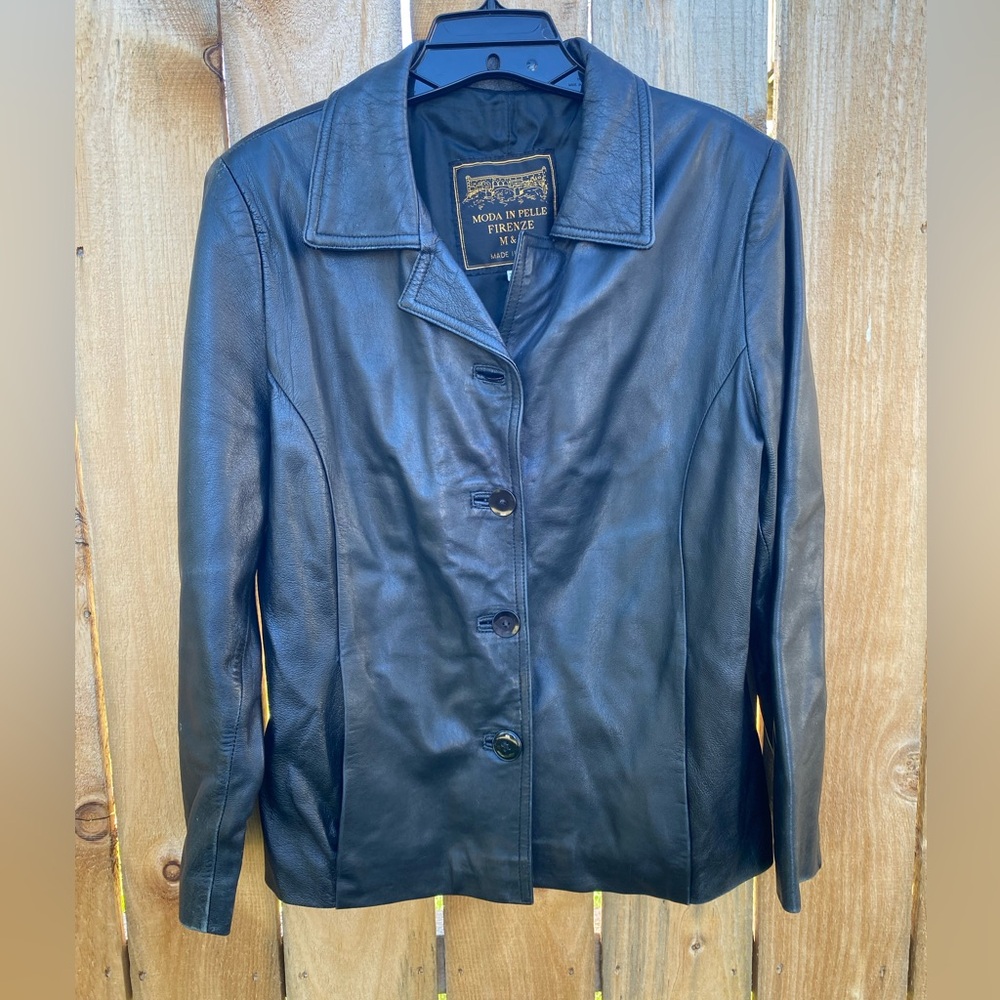Moda En Pelle Black Leather Crop Blazer Jacket. Buttery soft. XL